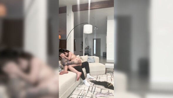 القحبه العراقيه الينا انجل ترقص وتتعرى مع ادونيس الفلسطيني Arabic milf Alina Angel erotic dancing